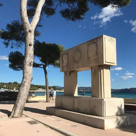 Blue Summer Vibes For 4p, Ac, Parking, Beachfront, Access -5 La Ciotat